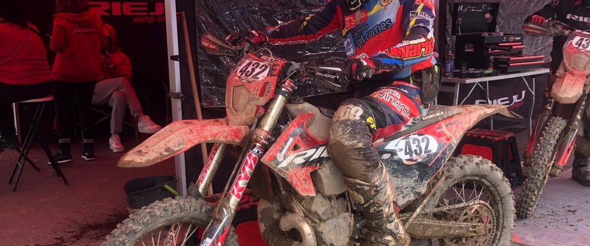 Mala sort de Javier Castejón (Moto Club Vinaròs) en el Campionat d’Espanya Enduro a Valverde del Camino