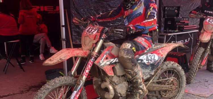 Mala sort de Javier Castejón (Moto Club Vinaròs) en el Campionat d’Espanya Enduro a Valverde del Camino