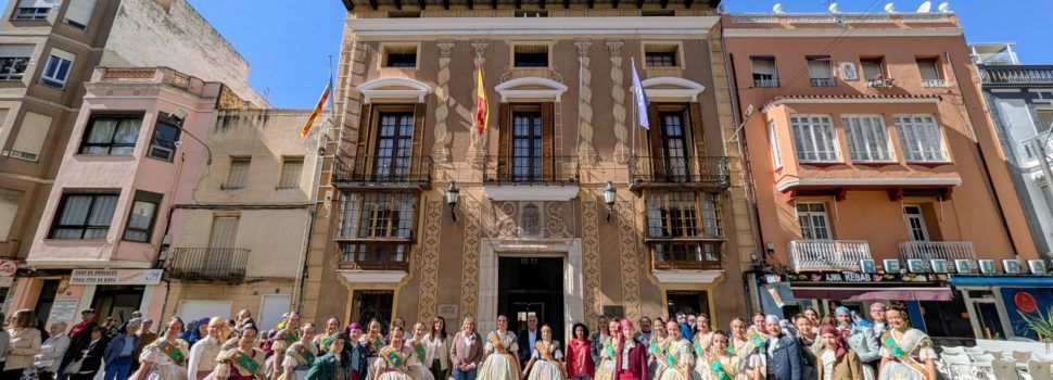 Benicarló viu una intensa jornada fallera amb homenatges i visites institucionals