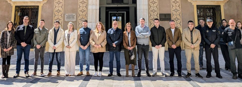 Benicarló condemna l’assassinat d’una xiqueta a Torrevella víctima de la violència vicària