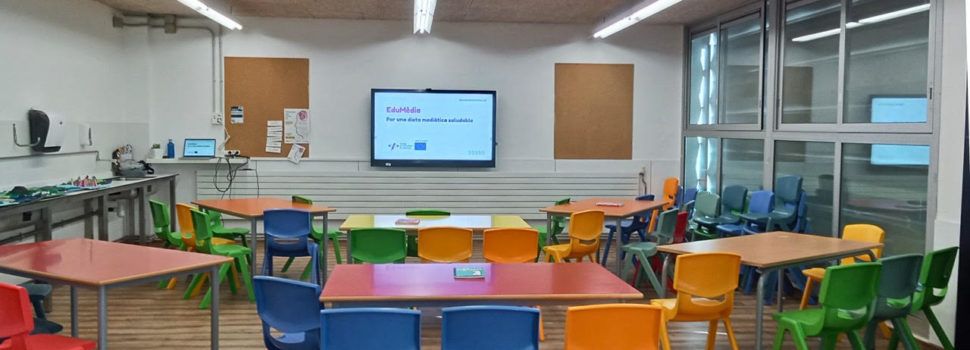 El programa EduMèdia comença el seu recorregut a  Terres de l’Ebre les  amb un taller a Flix