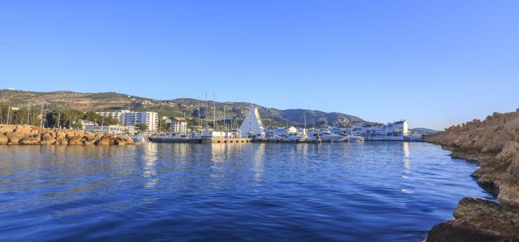 El port esportiu Les Fonts d’Alcossebre obté la bandera blava