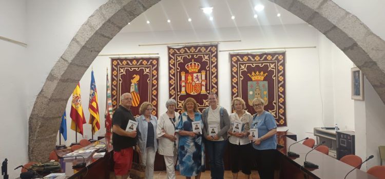 Pilar Bellés parla a Alcalà sobre “El misterioso corazón de la reina Juana de Castilla”