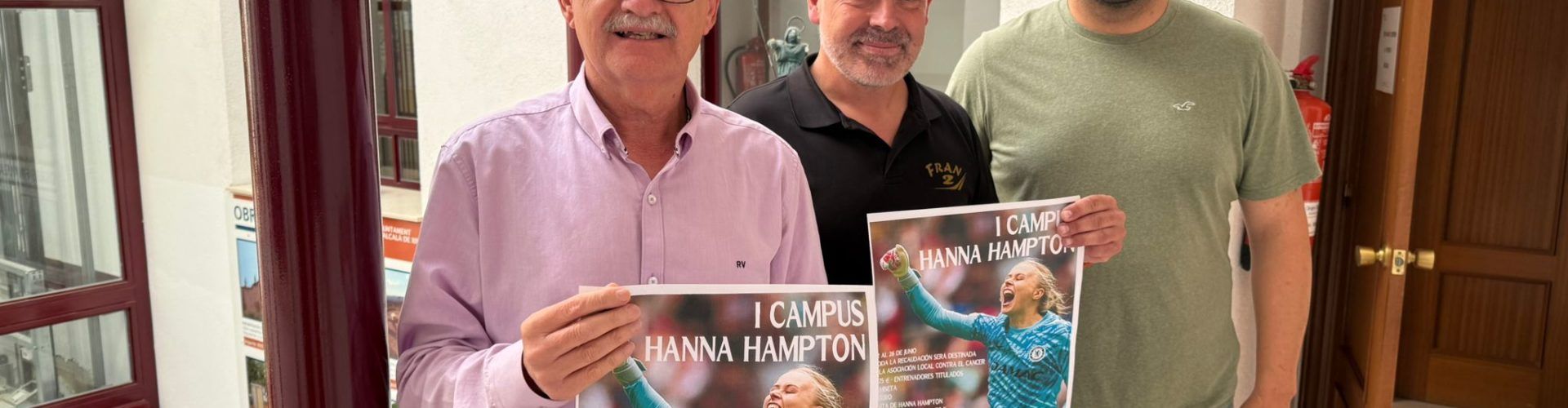 Alcossebre acull un campus de futbol apadrinat per Hannah Hampton, portera de la selecció anglesa de futbol femení