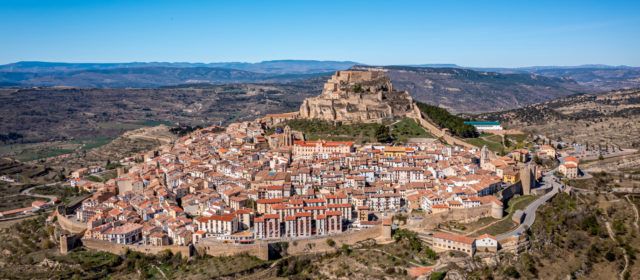 El PSPV Morella, en contra del pressupost presentat tard per a 2026 que agreuja la falta de suport a les entitats