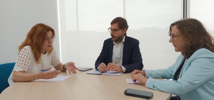 El PP defén un nou col·legi per a Albocàsser i acusa el PSOE de provocar deficiències greus després d’anys d’abandó i falta de manteniment