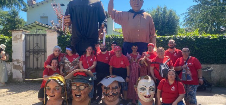 La colla de Nanos Gegants a la localitat vallesana de Cardedeu