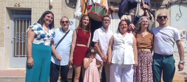 La Colla de Nanos i Gegants, a Lleida i de casament