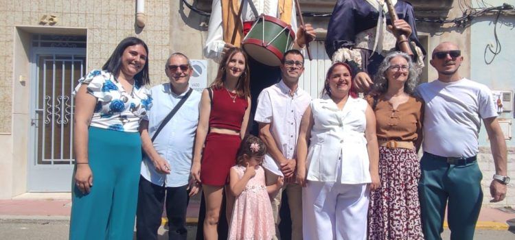 La Colla de Nanos i Gegants, a Lleida i de casament