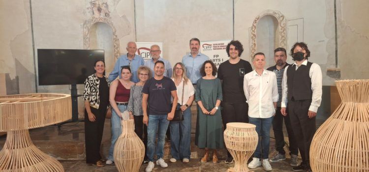 El Mucbe exposa els treballs de l’alumnat del Cicle d’Artista Faller i Escenografia del CIPFP Benicarló