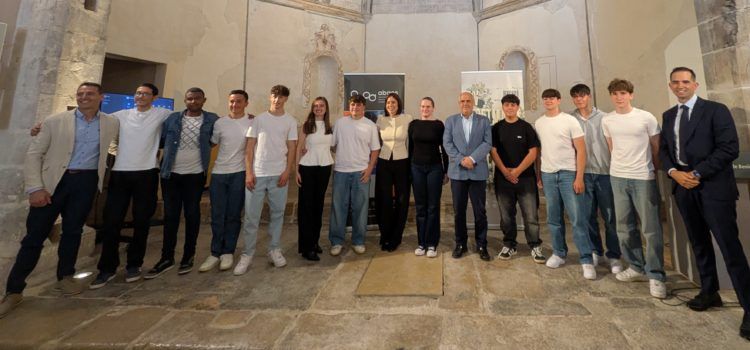 La ministra Diana Morant visita Benicarló en el marc de la XIV Setmana de la Ciència