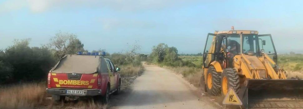 Agricultura juntament amb el Consorci de Bombers repara els camins rurals de terra