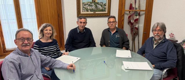 L’Ajuntament d’Alcalà-Alcossebre afavorirà la restauració d’un retaule medieval que se situava en una façana particular