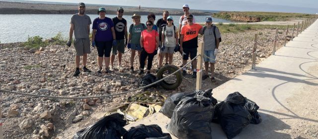 Compromís recull 200 kg de residus en la campanya de neteja de la Mar Xica i la Rambla de Cervera