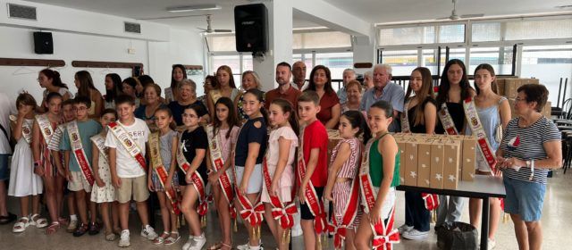 Repartiment de lots de Sant Joan als majors de 70 anys
