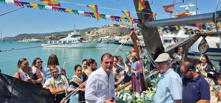 Peníscola celebra la tradicional processó marítima en el dia de Sant Pere