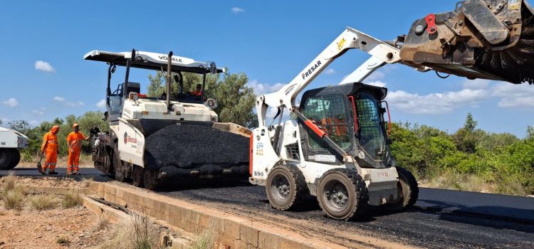 Benicarló comença els treballs d’asfaltat al camí de Capuro