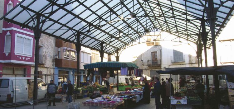 Nova iniciativa “Divendres de comerç i cultura a Alcalà de Xivert” per a promoure l’activitat econòmica