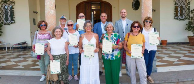 Alumnes de la UNED de Benicarló participen en la cloenda del curs a Benicàssim