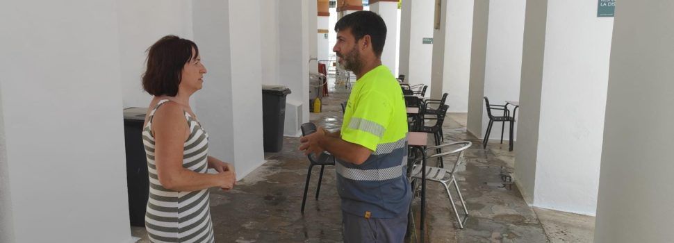 Els alumnes del taller d’ocupació Vinaròs Inserta adeqüen la plaça de bous