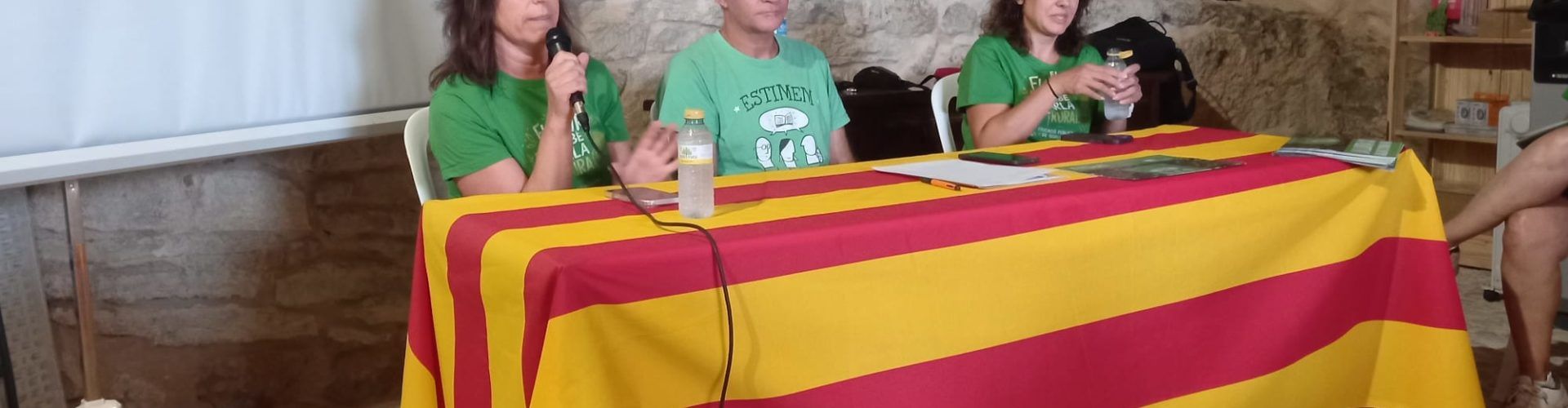 Interessant taula redona a l’Aplec sobre la vaga educativa