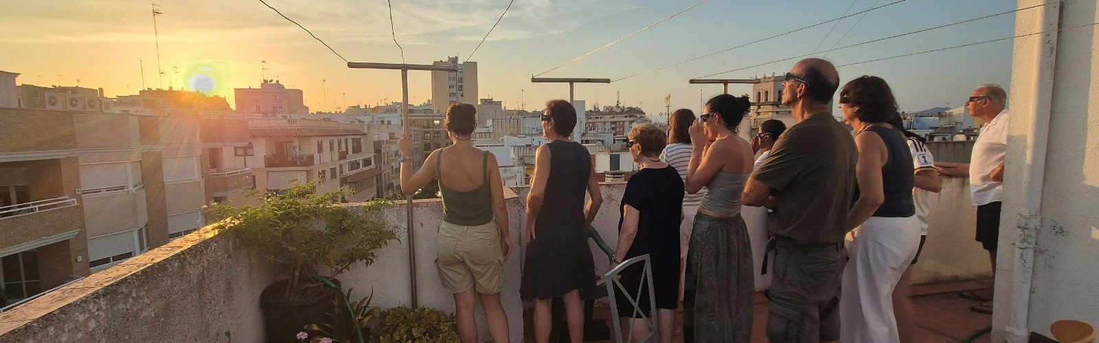 L’eclipsi solar regala un “espectacle” inoblidable a Vinaròs i es desenvolupa amb total èxit