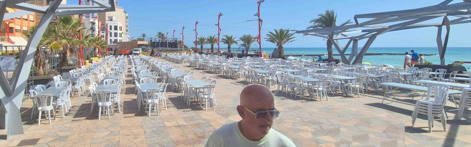 El passeig de Colón, preparat per a la gran festa de tancament de l’estiu