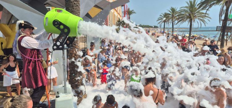 El Dia de la Joventut ompli d’animació el passeig de Colón i Blasco Ibáñez