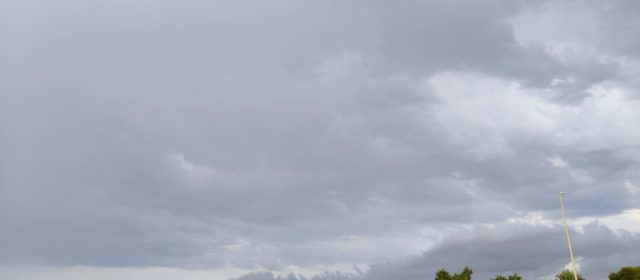 El “parte” del temps: xàfecs que es poden repetir fins demà i temperatures més baixetes, ja era hora