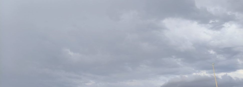 El “parte” del temps: xàfecs que es poden repetir fins demà i temperatures més baixetes, ja era hora