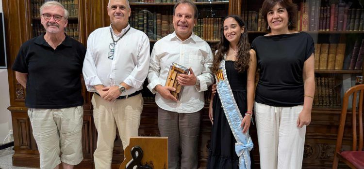 Benicarló reconeix el director de la Serenata, José Rafael Pascual-Vilaplana