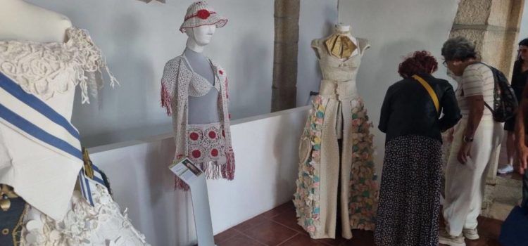 Amposta participarà en el tradicional Cortejo dos Vestits de Paper de Porto