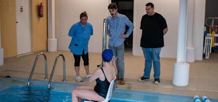 L’ajuntament millora l’accessibilitat de la piscina al poliesportiu de Morella