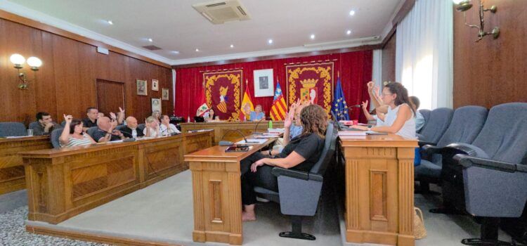 Només cinc punts en l’ordre del dia del ple de setembre