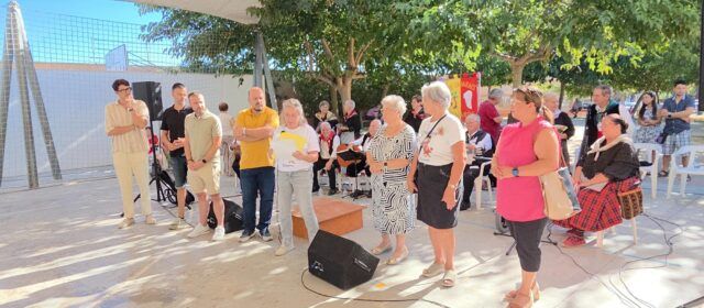 Més de 250 puntaires de prop de 30 localitats, en la XXV trobada de Vinaròs