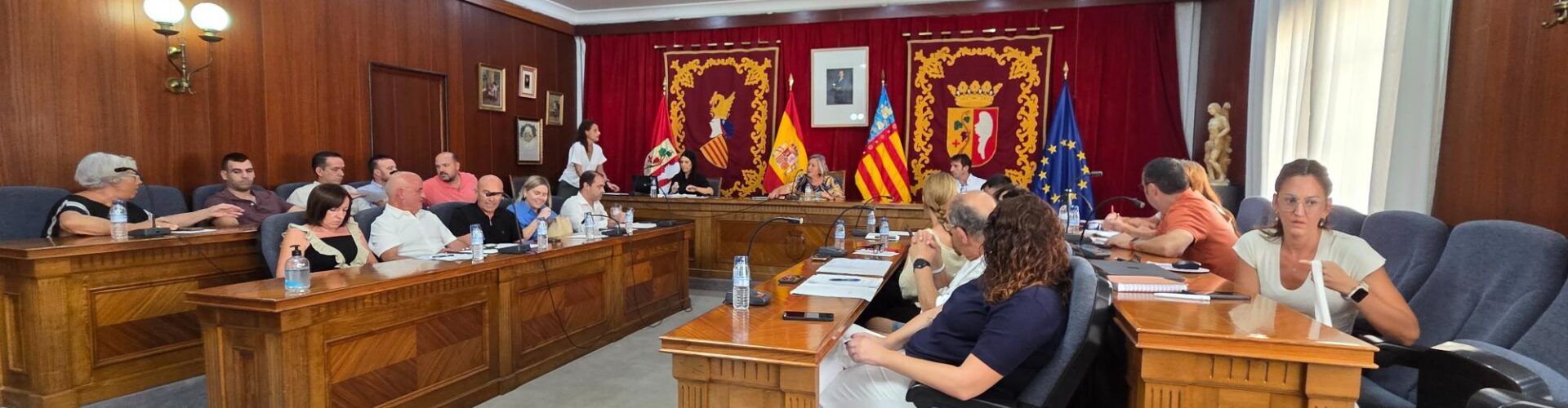 El ple de setembre aprova amortització de deute i allargar cinc mesos les obres de l’IES Vilaplana