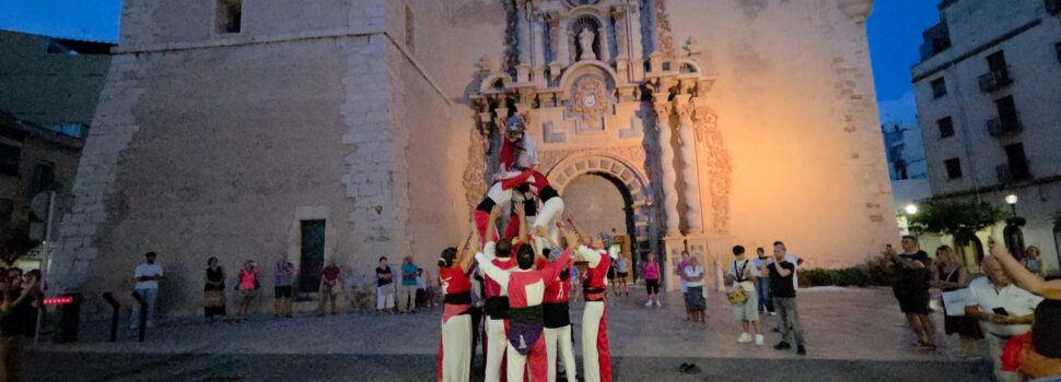 Espectacle de llum i música de La Muixeranga de Vinaròs