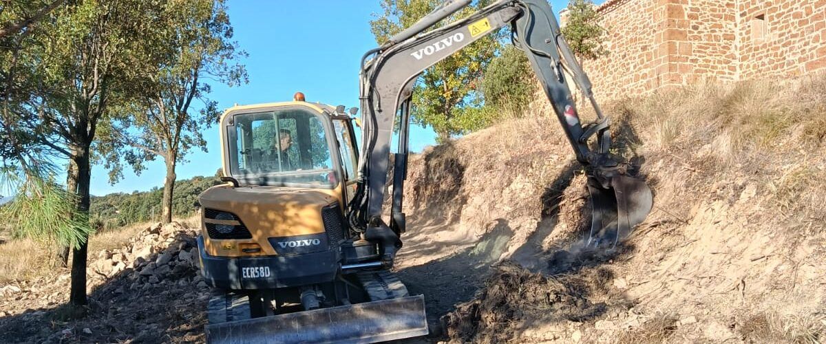 Benassal inicia la reparació del mur del camí de Sant Roc, danyat per la DANA