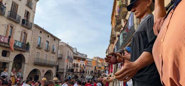 La Colla de Nanos i Gegants de Vinaròs en la XXX Gran Trobada Gegantera a les Borges Blanques