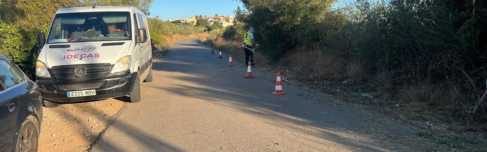Càlig inicia les obres d’adequació de les cunetes del camí Vell de Benicarló