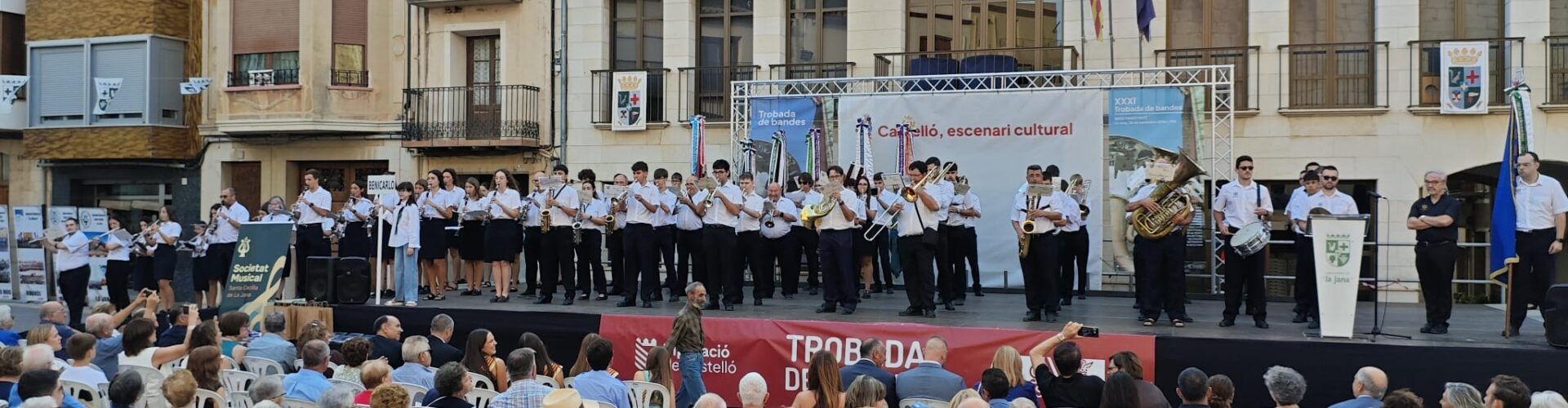 Catorze bandas en la trobada comarcal celebrada a La Jana