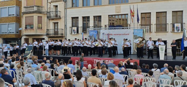 Catorze bandas en la trobada comarcal celebrada a La Jana
