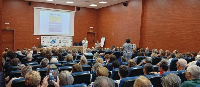 Vinaròs inicia un nou curs de la Universitat per a Majors marcat per una demanda rècord