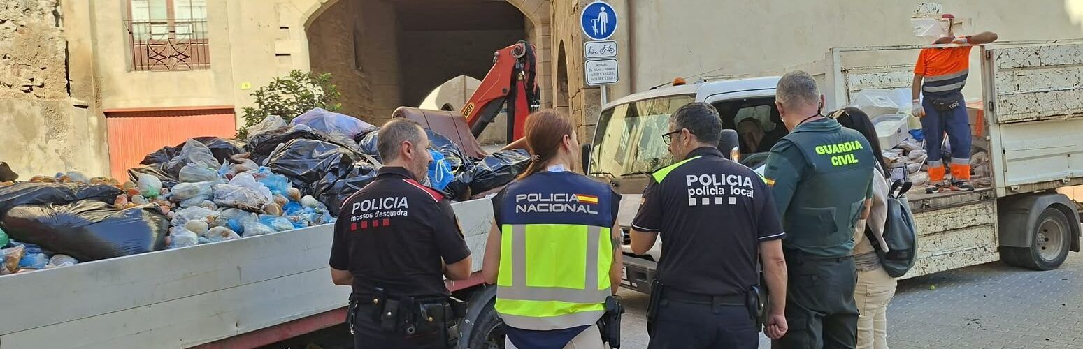 La Guardia Civil interviene en Tortosa en un dispositivo conjunto más de dos toneladas de alimentos no aptos para el consumo