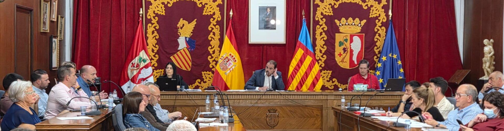 Ple ordinari d’octubre amb Juan Amat com alcalde en funcions