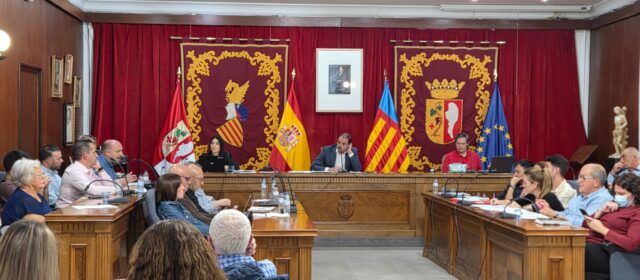 Ple ordinari d’octubre amb Juan Amat com alcalde en funcions