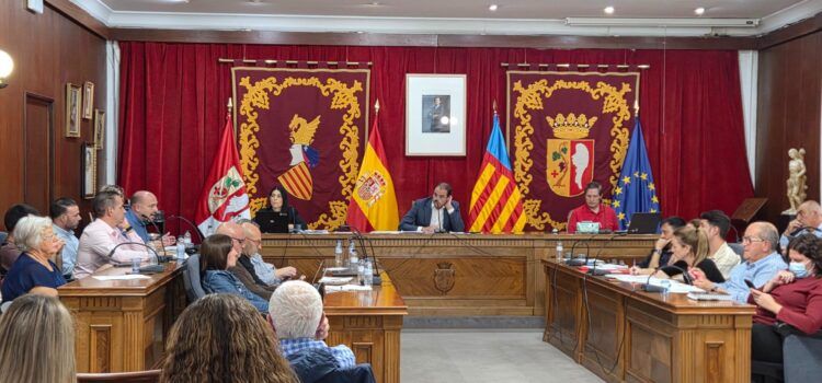Ple ordinari d’octubre amb Juan Amat com alcalde en funcions