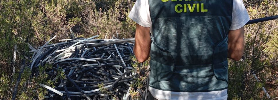 Cuatro detenidos en Reus por ocho robos de cable de cobre en parques eólicos de Todolella y Vilafranca