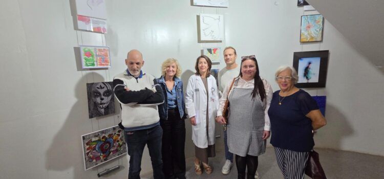 Exposició Art brut del CRISOL a l’Hospital Comarcal