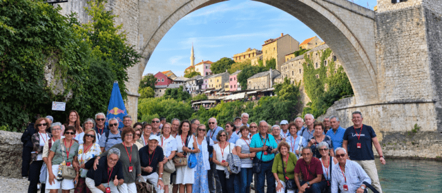 Els participants del viatge de la Fundació Caixa Vinaròs visiten Sarajevo